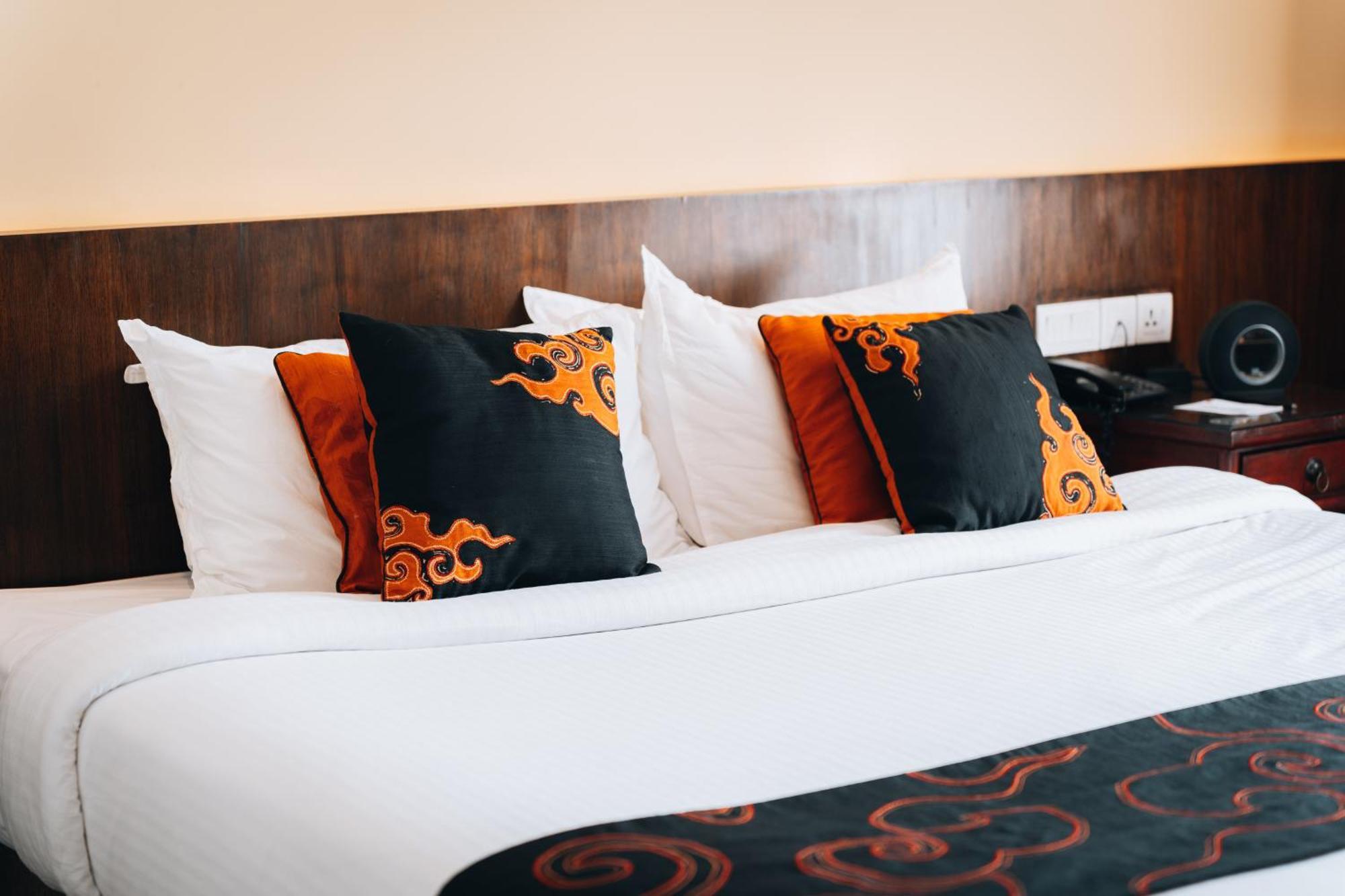 Hotel Shambala Kathmandu Bagian luar foto